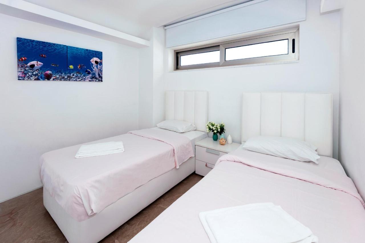 Apartment Marisol - Beachfront Protaras Dış mekan fotoğraf