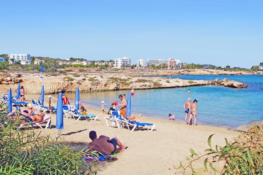 Apartment Marisol - Beachfront Protaras Oda fotoğraf